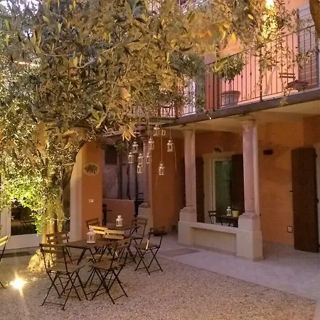 Ca' Due Olivi Apartment